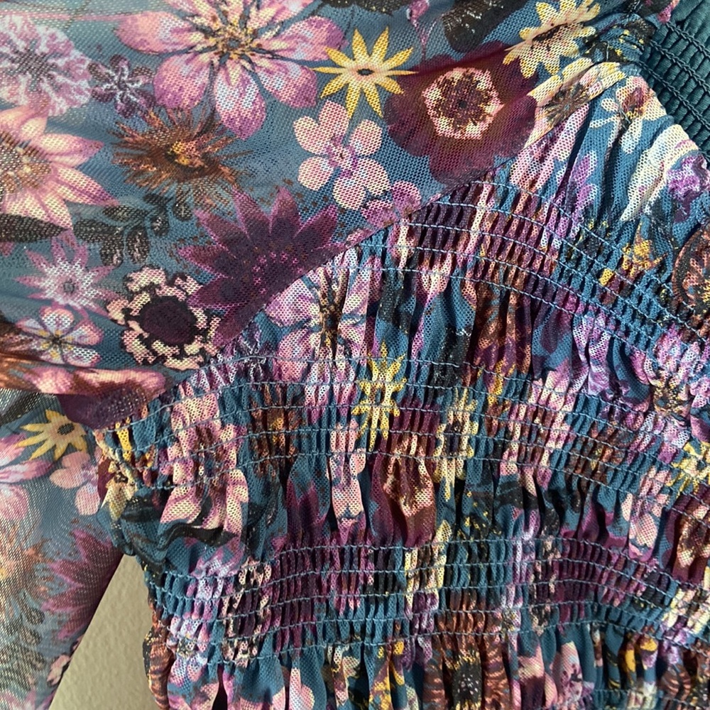 Blue Purple Floral Lauren Conrad Sheer Stretchy Top long sleeve 3x plus - Picture 6 of 7